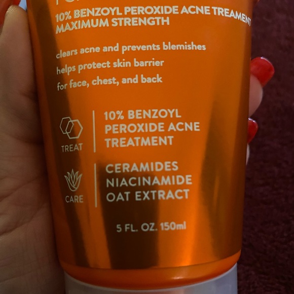 (2)Bottles of *Acne Free dermatology inspired care maximum strength4 severe acne - Picture 4 of 12